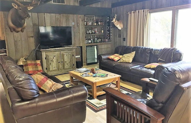 Hanging Bull Lodge - Foto 13