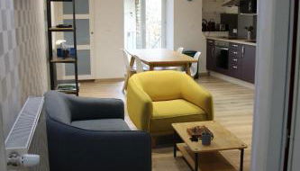 joli 2 pièces avec cour privée - Foto 5