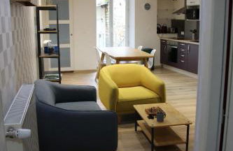 joli 2 pièces avec cour privée - Foto 5