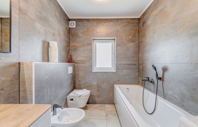 Villa Gariful, Sleeps 8 with Pool & Pet Friendly - Foto 26