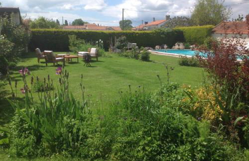 Rose Barn - Adorable country home with private pool - Foto 4