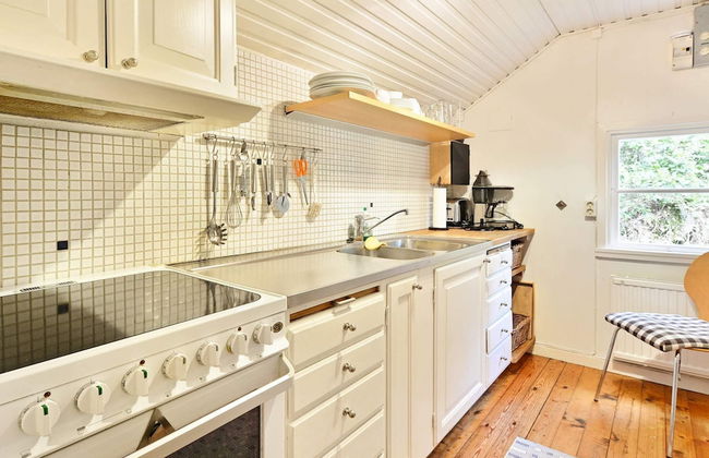 Holiday Home in Hallabro - Photo 10