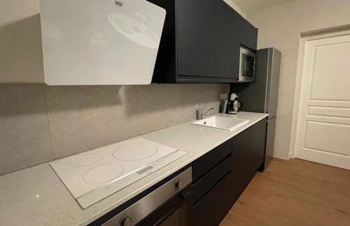 Les Hauts de Locmiquel apartment with private heated pool - Photo 32