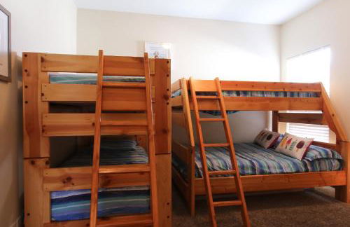 Amazing 4 Bedroom Vacation Home in The Villages of Crystal Lakes - Foto 29