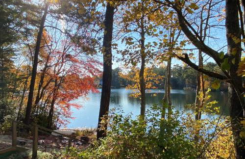 Clear Pond Getaway - Photo 17