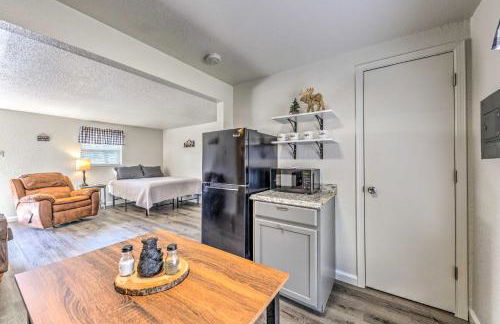 Outlaws Cabin about 8 Mi From Grindstone Lake! - Foto 1