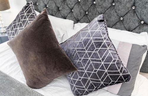 Northfield Cottage, Games & Arcade Room, Dog Friendly HS2, NEC, BHX, M42, Family Gatherings, Contractors, Hot Tube Hire Optional - Foto 40