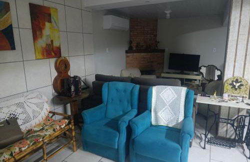 Casa com piscina e ar em todas as pecas - Foto 10