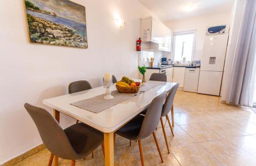 Villa NONO Jure - Private Pool & Jacuzzi, Milna Brač - Photo 16