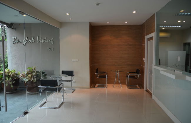 Bangkok Living - Photo 2