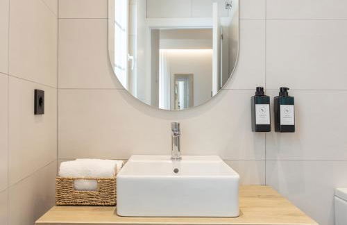 Meraki Suites - Photo 36