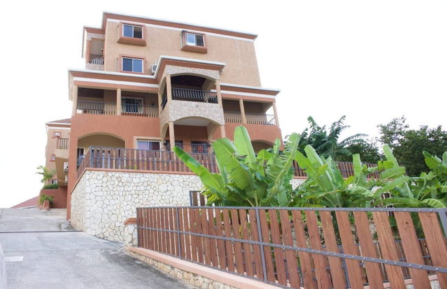 Remarkable 2-bed Apartment in Kingston - Photo 1