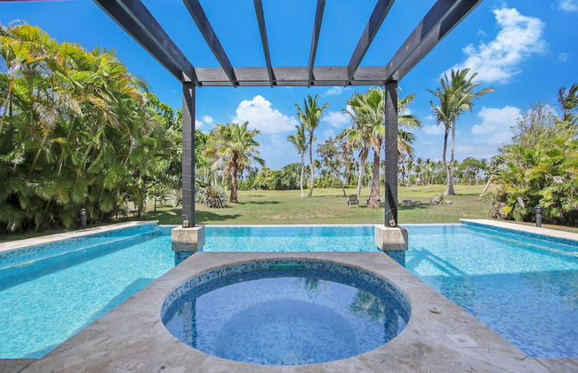 Luxury Golf Villa in Bavaro Cocotal Palma Real Pool Jacuzzi Staff - Foto 5