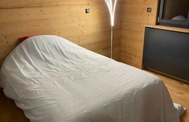 Superbe Chalet refait à neuf, idéal famille, Sportifs 2 nuits minimum - Foto 10