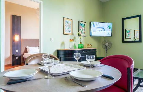 Apparthôtel Tempologis - Chateau de la Rochette - Foto 54