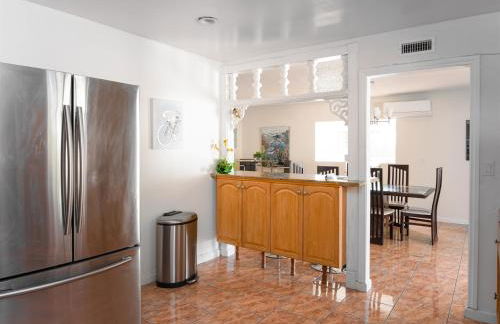 4BR Home for Groups Heated Pool Option - Foto 11