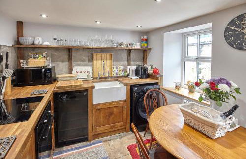 Carrs Cottage, Westgate in WEARDALE - Photo 3