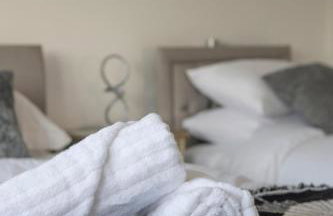 The Romford Oasis - Spacious 4 bedroom escape - Foto 42