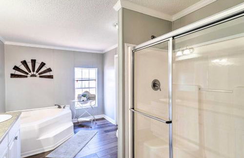 'Cypress Point' Spacious Home: Pier & Boat Launch! - Foto 15