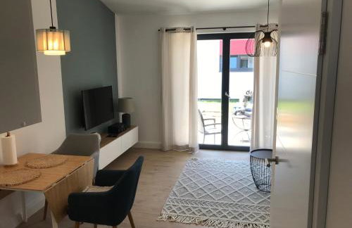 Schöne 1,5 Zimmer Wohnung mit Aussenterrasse, Nice small 1,5 room flat with an outside terrace - Foto 2