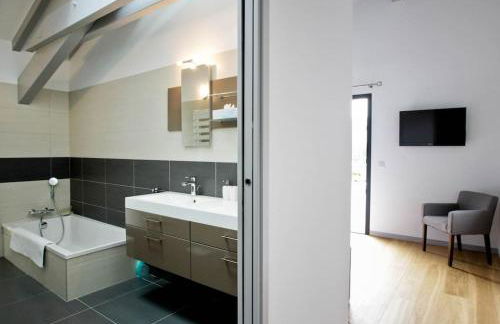 Maison basque moderne avec piscine chauffée et vue - Foto 15