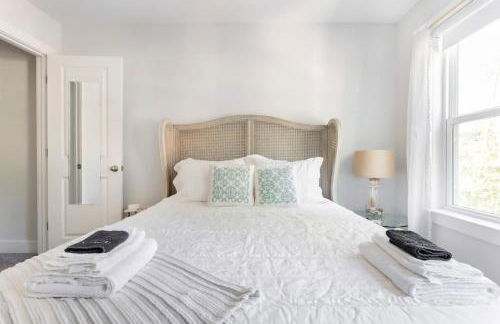 Pleasant Place Villa -Newly Built with Pool Close to downtown&beach - Photo 49