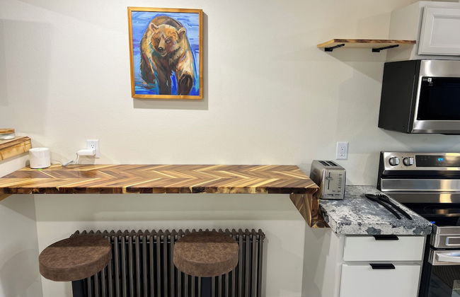 Dollhouse Downtown - Photo 25