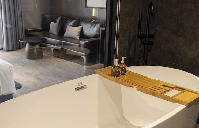 Kin Wander Tan Binh, The Mountain - Photo 36