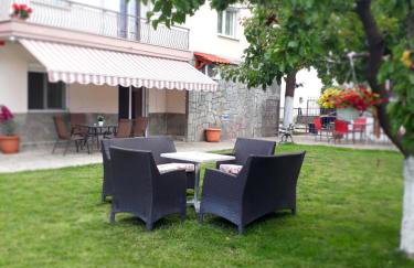 Elena Rooms-Apartments - Photo 26