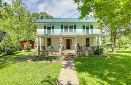 Hot Tub Soaks and Fireside Nights! Marshall Cottage - Foto 2