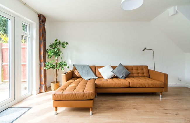 Sleek and Stylish 2BD Home With a Garden Anerley - Foto 1