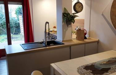 Residence du Vieux Chateau jardin & parking gratuit - Foto 7