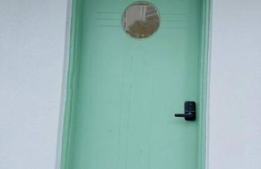 New Mid Miami Beach apt free parking and beach access - Foto 8