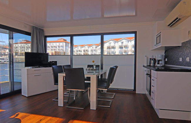 Hausboot in Boltenhagen - Photo 38