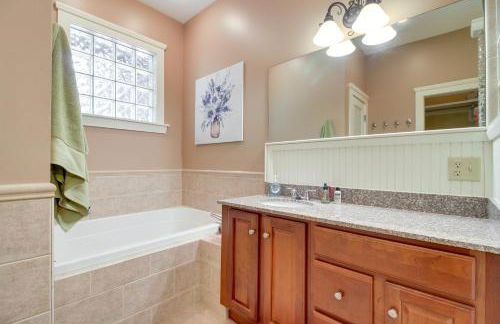 Castle Hill Resort Condo 5 Mi to Slopes at Okemo! - Foto 15