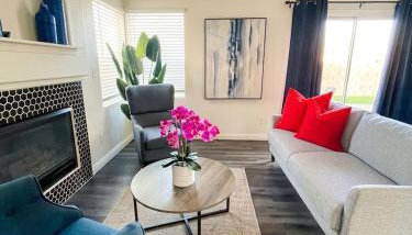 VEGAS GEM 4BDR KING BED Wifi GARAGE PRKNG - Foto 5