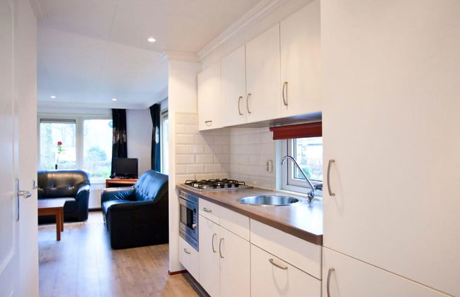 2 bedroom House in Arnhem with swimming pool and garden - Photo 3