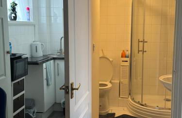 Fully en-suite with kitchen - Foto 8