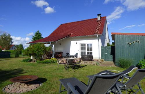 Ferienhaus-Natur-Erholung-Pur-Mecklenburgische-Seenplatte-zwischen-Mueritz-und-Ostsee - Foto 3