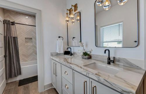 Luxury Beach House Glow in dark golf Game Room - Foto 36