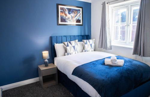 Contractor‑Heaven 5BR Home 4.5 Baths Wakefield - Foto 56