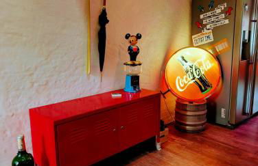 Garage Number 9 Private Urban Loft Apartment with Jacuzzi in Le Dorat - Foto 20