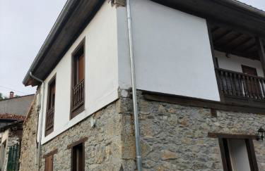 CASA SANTIBAÑEZ DE LA FUENTE - Foto 1