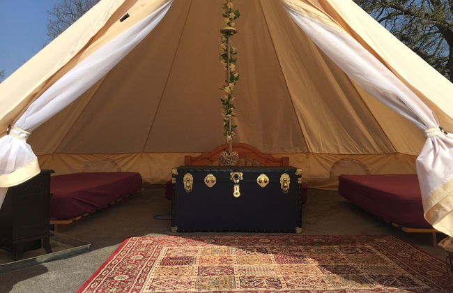 Bell Tent Glamping - Foto 2
