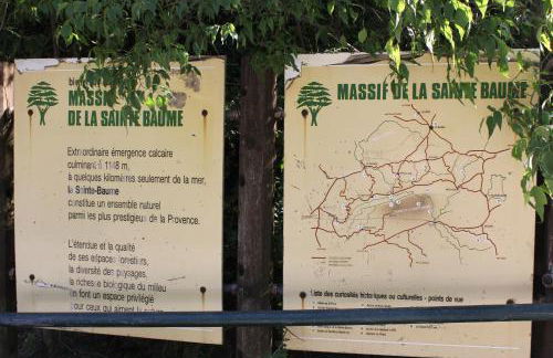 Une Pause a Signes - Foto 15