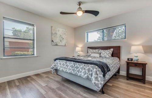 Modern, Roomy, Game Room, Patio, Family Home, Private Parking - Foto 6