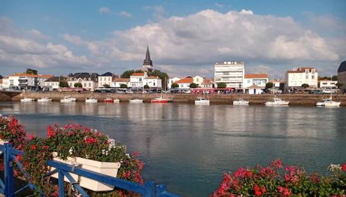 Maison de charme, Grand jardin, 3km plages, WiFi - Foto 5