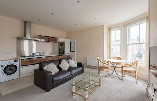 CASTLEBANK HOUSE FLATS, DINGWALL - Photo 26