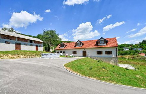 Awesome Home In Breznicki Hum - Foto 15