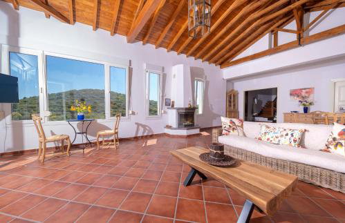 Villa Pirgadikia - Photo 12